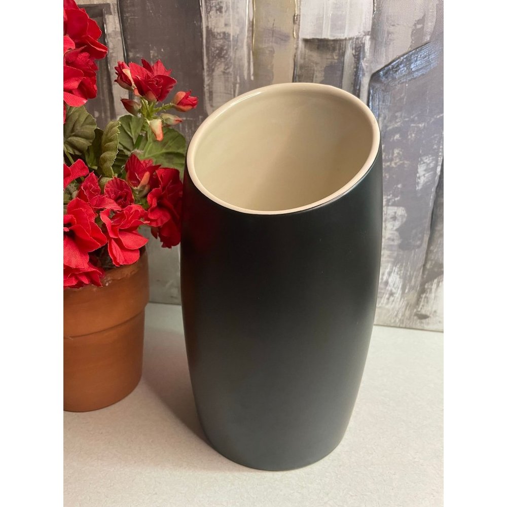 Circulon Modern Matte Black Ceramic Pottery Utensil Holder Vase